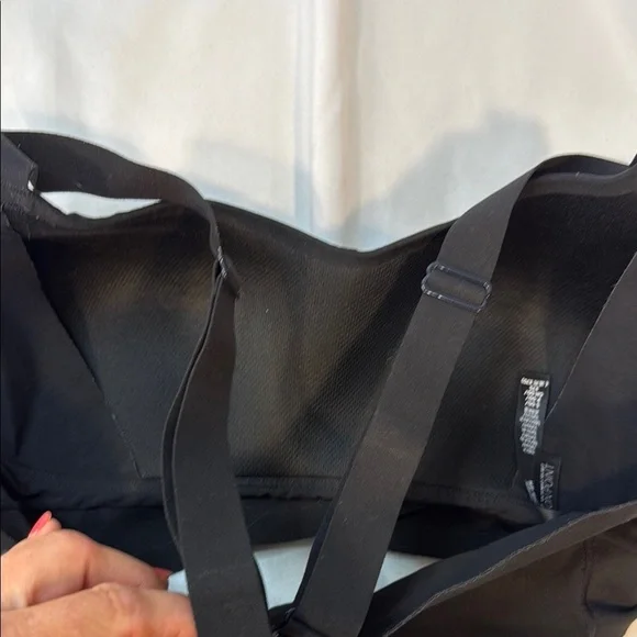 Victoria’s Secret OnPoint Sports bra, Black Women's Intimate Bra, Size S-DD/P-DD - Picture 6 of 16